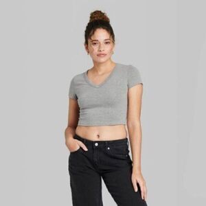NWT-Women's Short Sleeve V-Neck Cropped T-Shirt - Wild Fable™‎